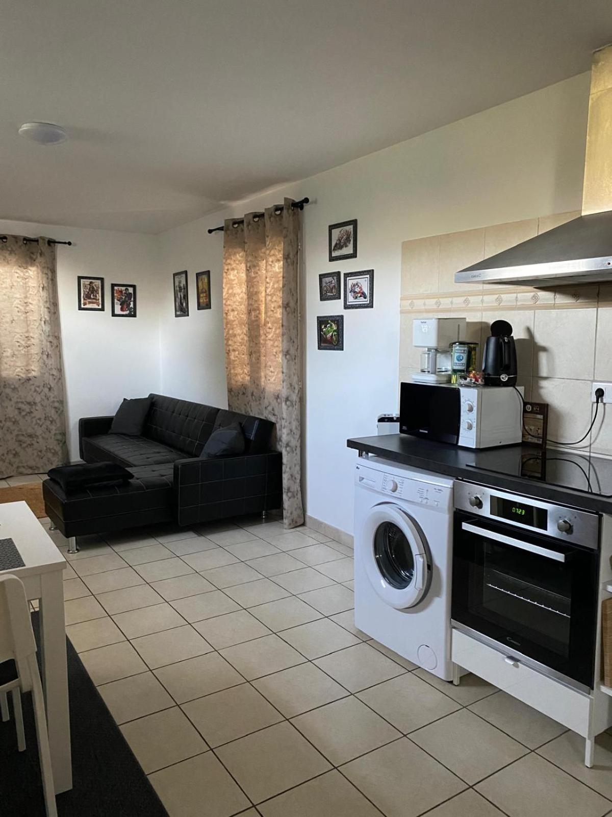 Agreable Rez De Jardin Avec Piscine Et Jacuzzi Apartman Cervione Kültér fotó