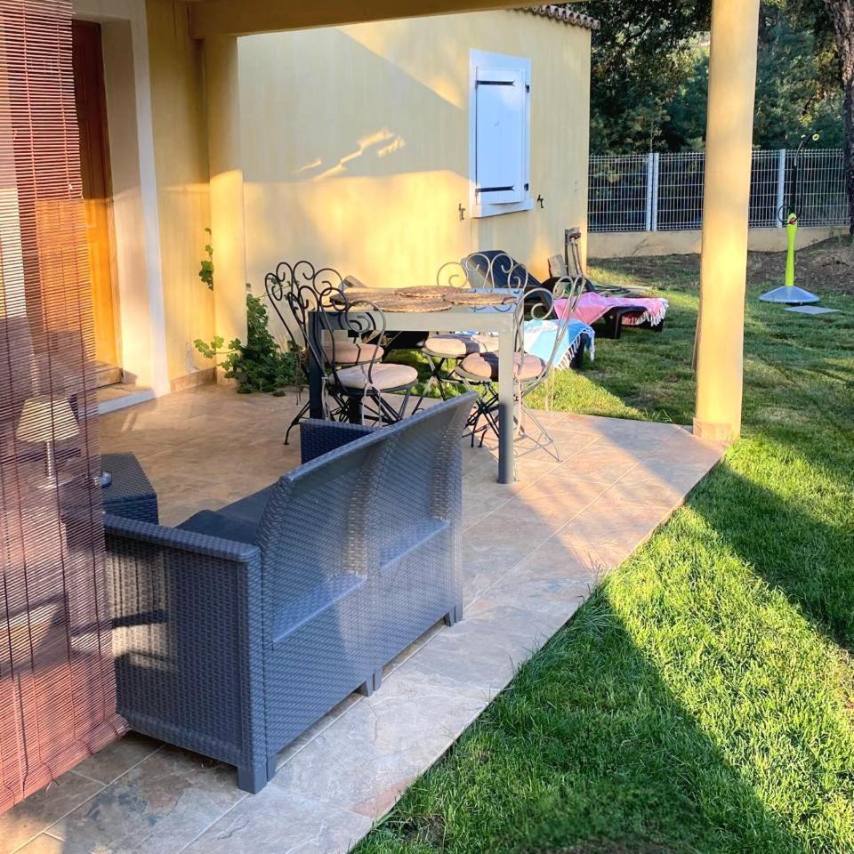 Agreable Rez De Jardin Avec Piscine Et Jacuzzi Apartman Cervione Kültér fotó